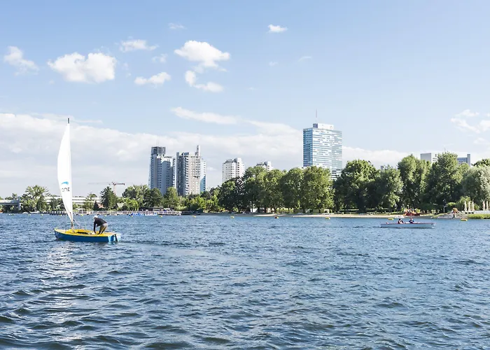 Ajo - Alte Donau Waterfront - Self-check-in Wien