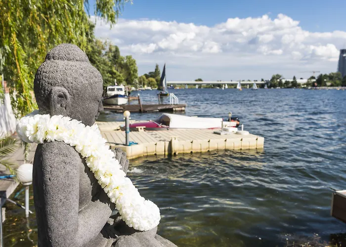 Ajo - Alte Donau Waterfront - Self-check-in Apartment *