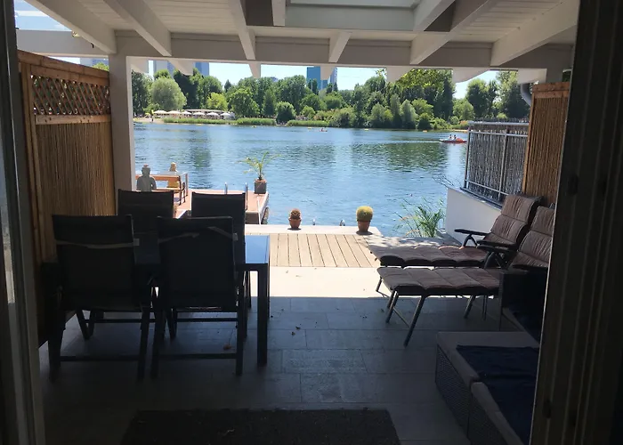 Apartment Ajo - Alte Donau Waterfront - Self-check-in *