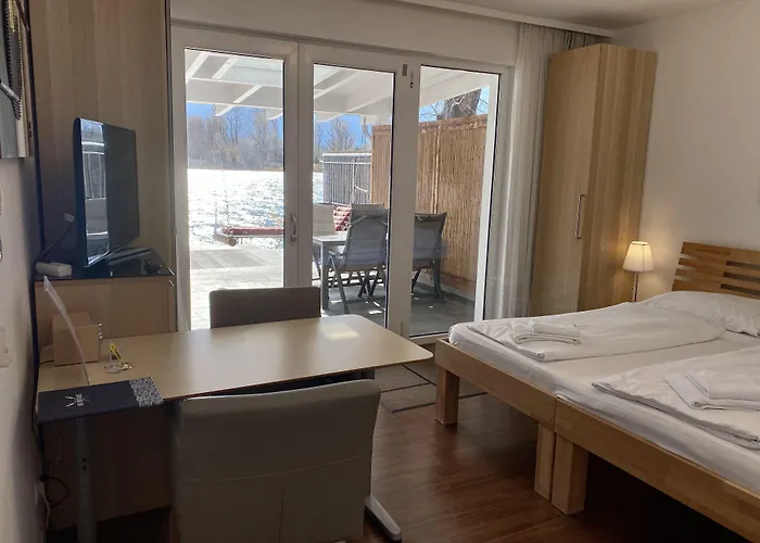 Apartment Ajo - Alte Donau Waterfront - Self-check-in